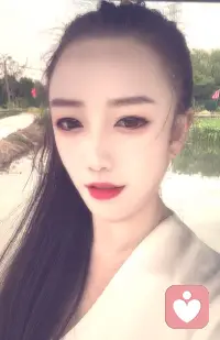 婚后最温柔的底气，是慢慢 爱自己
哈喽姐妹们，我是锦汐姐姐。今天想跟你们聊几 句很走心的话，也送给每一个在婚姻里努力生活 的自己。
其实女人婚后慢慢才明白，最好的状态，从来不 是依附谁、也不是围着谁打转。
 而是经济不依附，情绪不依赖，精神不寄托。 有自己的爱好、自己的想法、自己的生活节奏， 不慌不忙，不卑不亢。
 见过人情冷暖，也看透了生活真相，依旧愿意保 持善良，保持温柔。
 哪怕偶尔会有疲惫和委屈，也记得先好好抱抱自 己，别让坏情绪耗着自己。
 毕竟，好好爱自己，才是终身浪漫的开始呀。 
 希望每个姐妹，都能在日子里慢慢活成自己的 光。你们说，对吗？
 #爱自已的一千种方式 @ #女性成长 #人间清醒宝妈 #女性独立配图