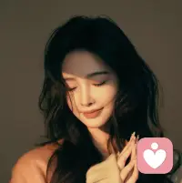 人生总是这样：有顺风顺水的时候，也会有四处碰壁的时候。你要懂得用“春风得意”时的自己，去拉一把“水深火热”中的自己。
——《央视新闻》