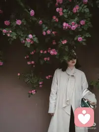 一定要多去培养别人抢不走的东西，比如:才华,见识,阅历,身材,眼界,认知Cultivatewhatnoonecansteal:talent,insighexperience,health,yision,andperspective.配图