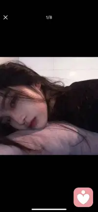 在我难过的时候，我不想走像任何人，也不想任何人靠近我，可以破碎，但我不能枯萎。我亲眼目睹了自己的崩溃和重建，该反省的是我的见识和眼光，而不是我的善良与真诚。破碎是常态，重建才是勇气，渡的不是劫，而是那个在崩溃中一次次自愈把自己拉起来的自己🫰配图
