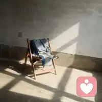 钱，这个东西，也许努努力，说有也就有了；感情，却是说没就没了，永远不会回来。生活还要继续，感谢穷过。配图