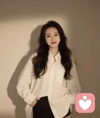 大多时候，我们只是需要一个心灵契合的人说说自己内心深处的委屈，不甘，而不是需要一个医生来给我们治病。因为我们清楚的知道，我很坚强，不会生病