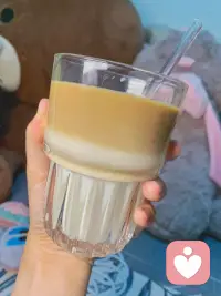 晚睡仿佛是享受偷来的自由时间
早起的感受像是给这一天的时间扩容了
有种对一切都能很从容的掌控感~
先于世界醒来的人，拥有更多的留白。