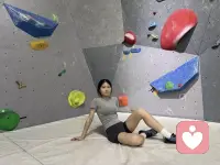 锻炼分泌三种快乐激素！
多巴胺：变轻松，心情变好
内咖肽：止痛，解压，减少难过
血清素：稳定情绪，不暴躁，不敏感
让我们锻炼起来，面对更好的自己