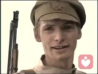 人不要在低谷时复盘自己，连保尔柯察金这样钢铁般的人低谷期审视自己的时候都差点掏枪结束自己生命