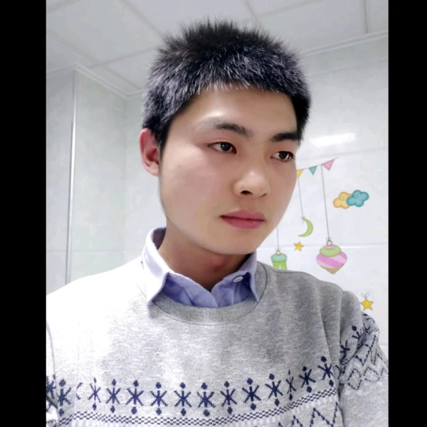 陈雷