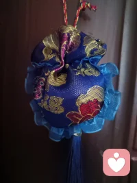 清风遇端午，万事皆安然。配图