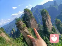 你有没有过这种时刻：明明身边人来人往，却还是觉得孤单；明明什么都没发生，却突然提不起劲，只想安安静静待着？不用强迫自己开心，允许情绪来，也允许它走。