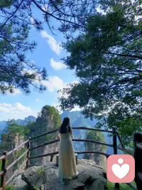 你有没有过这种时刻：明明身边人来人往，却还是觉得孤单；明明什么都没发生，却突然提不起劲，只想安安静静待着？不用强迫自己开心，允许情绪来，也允许它走。