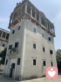 为什么有部分人自家有车不开偏喜欢坐公交车呢？配图