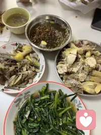 到点吃饭了！又是美好的一天！配图