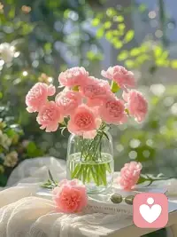 清晨的风带着温柔醒来
世间最柔软的身份，是女儿，是母亲🌷
做倾听者越久越懂：妈妈的心事总藏在隐忍里，温柔里藏着万般坚持
愿所有母亲，被时光温柔以待，被情绪好好安放，余生自在从容✨配图