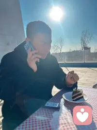 我可以什么话题都可以聊配图