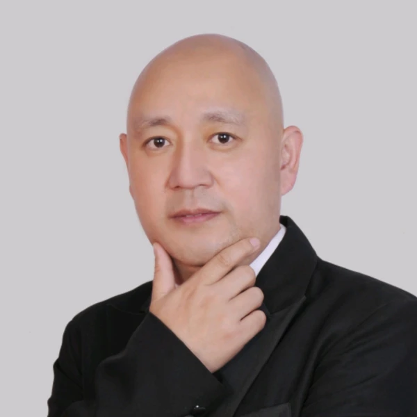 陆寻