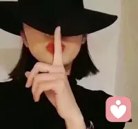 永远不要低估语言的威力，它既可以毁灭一个人，也可以重塑一个人。配图
