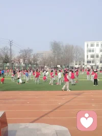 想让孩子将来有出息，牢记这6条成才秘诀！

 

 
家长注意了！想要孩子将来有出息、成大器，这6条成才秘诀，一定要趁早教给孩子！
 
第一，学会独立
自己的事情自己做，自己的责任自己扛，不撒娇耍赖。
 
第二，学会担当
做错事不逃避，要有主动承认错误、承担责任的勇气。
 
第三，懂得礼貌
从小养成好习惯，见到长辈、熟人主动问好，做有教养的孩子。
 
第四，待人大方
不自私、不小气，好东西懂得分享，格局从小养起来。
 
第五，提升认知
不断学习成长，敢于直面成长路上的挑战和困难，遇事不退缩。
 
第六，懂得依靠父母
一定要告诉孩子，爸爸妈妈永远是你最坚实的后盾。成长路上遇到任何委屈、困惑和难题，都可以放心大胆跟父母倾诉。
 
我是青春期父母的成长教练，深耕家庭教育十年，已经帮助2000多个家庭走出教育迷茫、亲子矛盾和孩子成长难题。
如果你也想把孩子培养得懂事、自律、有格局，赶紧点赞关注我，每天分享接地气、可落地的育儿干货，帮你轻松养育优秀孩子。
