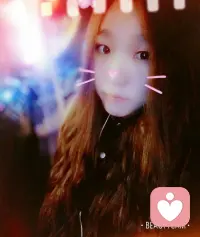 “没关系的，那些让你辗转难眠的夜晚、那些被打碎了又拼起来的瞬间，都在悄悄帮你长出更坚硬的铠甲。你不需要立刻变得无坚不摧，慢慢来，你已经很棒了。✨