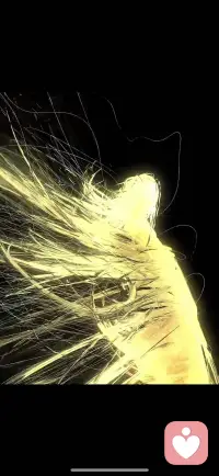 “感恩让生命与生命有了更好的联结。”就像整个祂的细胞有了更深的联结一样。”

———星星《感恩讓宇宙萬物一體》配图
