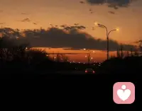“希望我们去看更广阔的世界，而不是在鸡毛蒜皮的小事中脱不开身。”配图