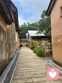 过往皆为序章，伤痛皆是成长。放过纠结的自己，轻装前行，往后只寻舒心与坦荡。配图