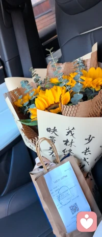 你有多久，没有好好倾诉一次了？压抑的情绪只会慢慢消耗自己专业倾听师在线陪伴私密保密｜耐心倾听｜情绪疏导有心事、有烦恼，随时找我聊聊！配图