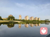 🍀我们都以为河水在流向远方，其实它只是在替岸边的人，一遍遍冲刷那些说不出口的心事。