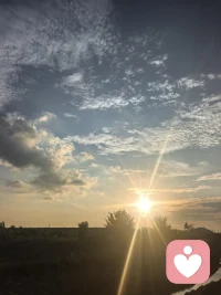 倾听的意义，不是去改变谁。而是看见那些不被外人理解的心事……