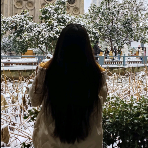三月