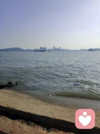 心情好了，看什么都是美好的，有时间出去走走看看。