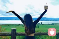 如果你无聊，可以找我聊天，让我们一起享受这个世界的美好😊配图