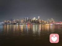 你不需要完美，你只需要做你自己。
我在这里，陪你接纳所有不完美。🌙