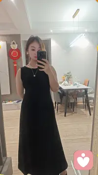 人生就像一杯茶，平淡是它的本色，苦涩是它的历程，清香是它的馈赠 ， 这个世界上没有不带伤的人，真正能治愈你的，从来都是自己，有人理解，是我之幸，无人理解，淡定独行，任何关系你对我一分好，我定还你十分。因为我知道“珍惜”两个字的份量，但你要给我两个字“值得”……配图