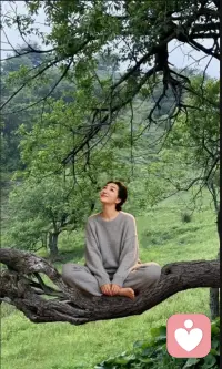 人生，没有什么可比的，
若比美貌，我们都会老去；
若比财富，我们都会失去；
若比生命，我们最终都会离开这个世世界。
我们每个人都是这个世界的体验者，体验过后，就会悄悄的离开。
人生哪有真完美。
照顾好自己的健康和情绪，这场人生，你就已经赢了一大半。
至于其他，有则锦上添花，无则依旧风华，
一念放下，全身心自在。配图