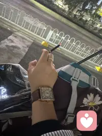 在一段关系结束的时候，你是否也很迷茫，不知道应该跟谁说，怎么说，没事，我在这里等你，随时陪你聊天！配图