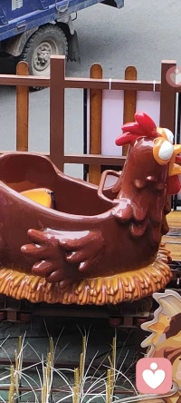 5. 早安人间，岁岁安然。愿清晨的温柔，抚平你昨夜所有惆怅，我做你的专属倾听者，排忧解闷，舒缓情绪，陪你安稳度过每一天。配图