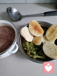 清晨向阳，暖意如常
做暖心倾听师
聆听百味心声，排解万般惆怅
愿日子清净，内心皆明朗配图