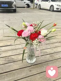 每天一捧花，看着也开心，情绪稳定，心情愉快，亲爱的宝宝，希望你也开心快乐每一天