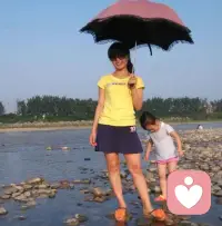 你会发现，能治愈你的是睡觉，是美食，是动物或者金钱，但绝不会是另一个人类配图