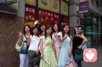 人际关系法则：
挫其锐：没有绝对的真相，只有视角不同，如果什么事都拆穿，那就会将人推到对立面。
解其纷：要修炼无我、慈悲、智慧、自在之心，不论对错，只论利弊。
和其光：这个世界并非非黑即白，要照亮别人，利他思维。
同其尘：破除分别心，万物平等，不死磕，不对抗这个世界，在因果中修行。配图