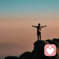 每个人的成熟都是从痛苦中得来的。加油朋友！