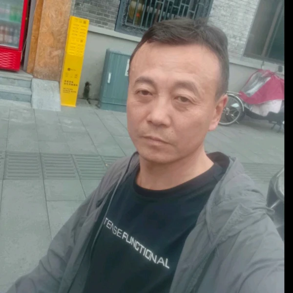 烈酒敬余生