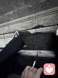 以前的我，爱得毫无保留，活得满腔热血，如今只剩沉默与分寸配图