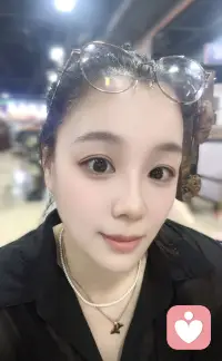 一不小心就胖了😔，一不小心就老了🥺，什么时候能一不小心就富了呢😂据说减肥可以改命，我要试一下！暴汗第二天，加油！👄配图