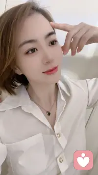 只接收语音倾听……把你的喜怒哀乐与我分享吧……配图