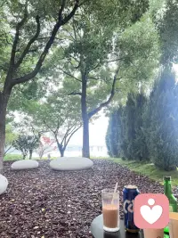 当天空暗到一种程度 星辰就会璀璨生辉
今日开始接单咯 可以预约 
希望每次通话都能让您快乐配图