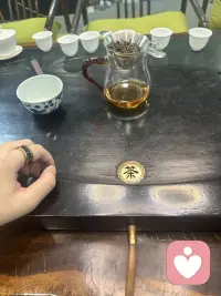 人生的选择很多，没有绝对的对与错，只要不后悔，那就是属于你的专属幸福