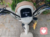吃亏和吃饭一样，吃多了自然会成长。不是在搬砖，就是在搬砖的路上。嘻嘻，早安呀