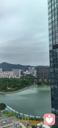 什么样子的运气，
高峰期高层电梯只载我一人
​美好的一天开启😍配图