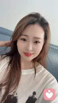 接住你的情绪，倾听你的故事配图