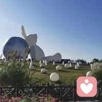 现在大家的生活压力都特别重，负担也重。尤其是30多岁到40岁的中年人。上有老下有小，婚姻关系，子女教育。工作压力，健康问题。如果有需要倾诉可以找我。我会耐心的听你倾诉。缓解你的焦虑不安，安抚你的内心。